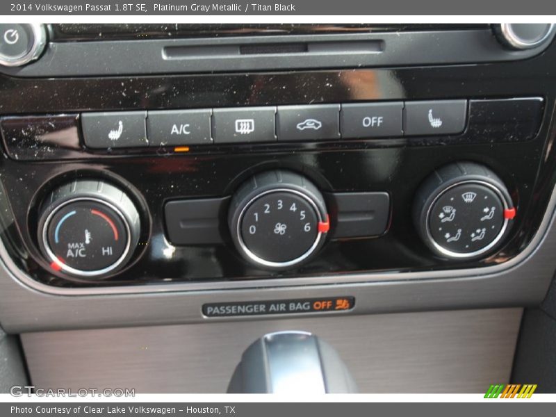 Platinum Gray Metallic / Titan Black 2014 Volkswagen Passat 1.8T SE