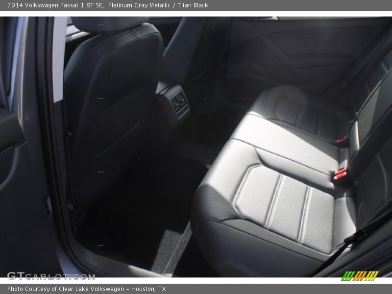 Platinum Gray Metallic / Titan Black 2014 Volkswagen Passat 1.8T SE