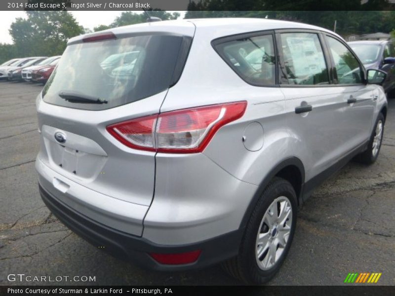 Ingot Silver / Charcoal Black 2014 Ford Escape S