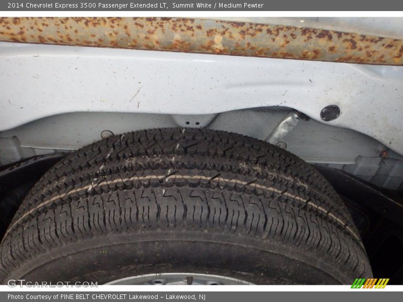 Summit White / Medium Pewter 2014 Chevrolet Express 3500 Passenger Extended LT