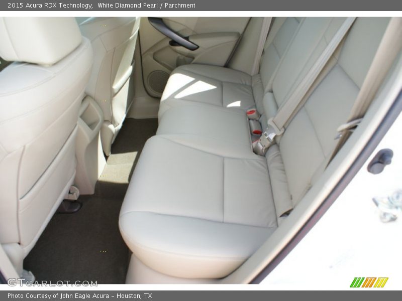 White Diamond Pearl / Parchment 2015 Acura RDX Technology