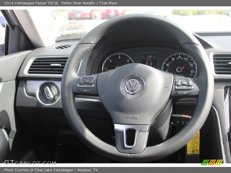 Reflex Silver Metallic / Titan Black 2014 Volkswagen Passat TDI SE