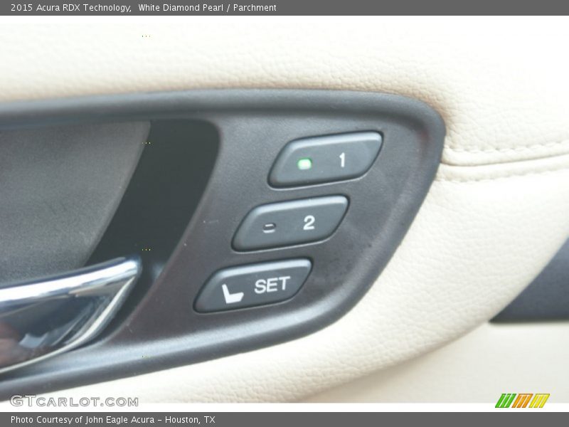 White Diamond Pearl / Parchment 2015 Acura RDX Technology