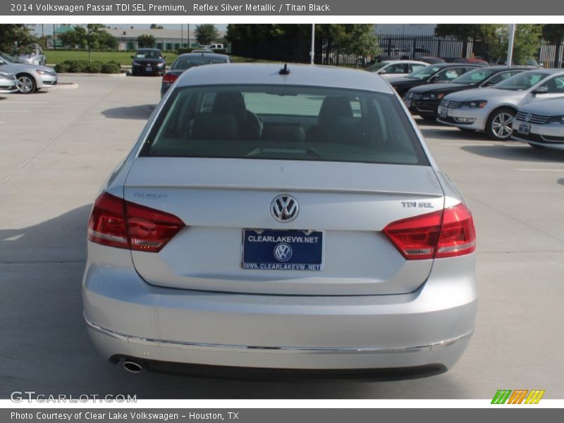 Reflex Silver Metallic / Titan Black 2014 Volkswagen Passat TDI SEL Premium