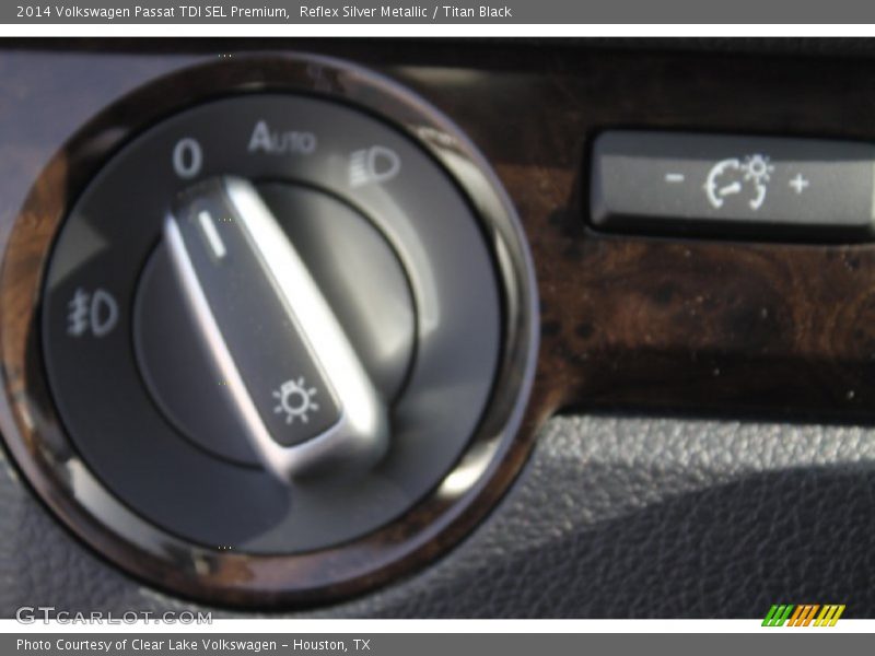 Reflex Silver Metallic / Titan Black 2014 Volkswagen Passat TDI SEL Premium