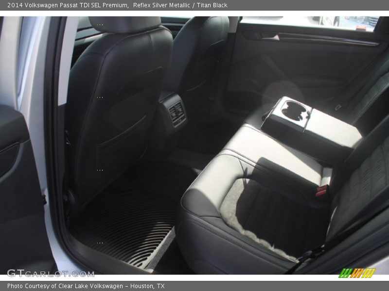 Reflex Silver Metallic / Titan Black 2014 Volkswagen Passat TDI SEL Premium