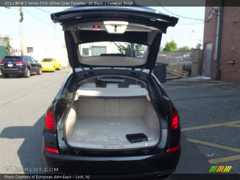  2011 5 Series 550i xDrive Gran Turismo Trunk