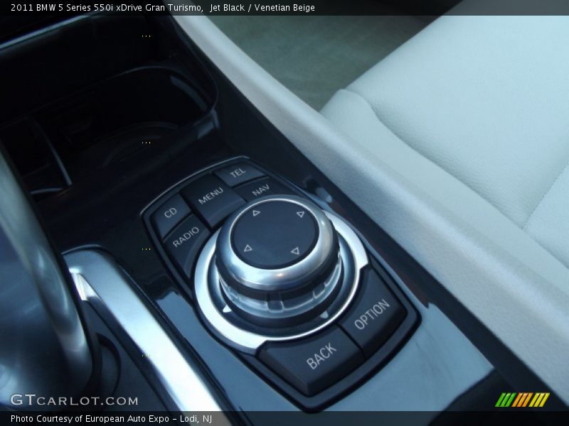 Jet Black / Venetian Beige 2011 BMW 5 Series 550i xDrive Gran Turismo