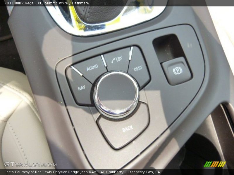 Summit White / Cashmere 2011 Buick Regal CXL