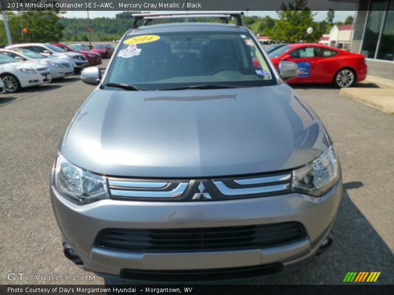 Mercury Gray Metallic / Black 2014 Mitsubishi Outlander SE S-AWC