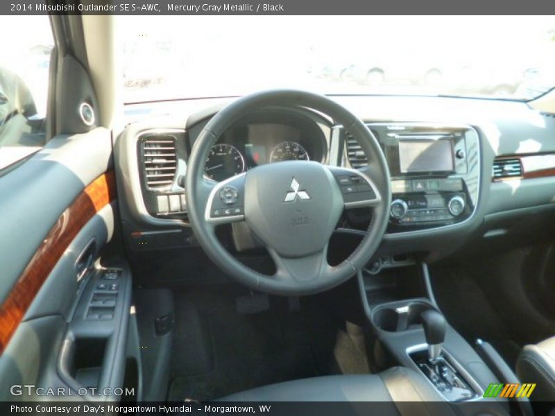 Mercury Gray Metallic / Black 2014 Mitsubishi Outlander SE S-AWC