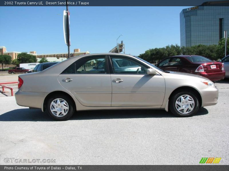 Desert Sand Mica / Taupe 2002 Toyota Camry LE
