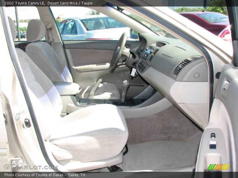 Desert Sand Mica / Taupe 2002 Toyota Camry LE