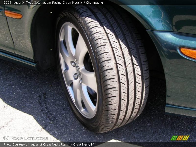 Jaguar Racing Green Metallic / Champagne 2005 Jaguar X-Type 3.0