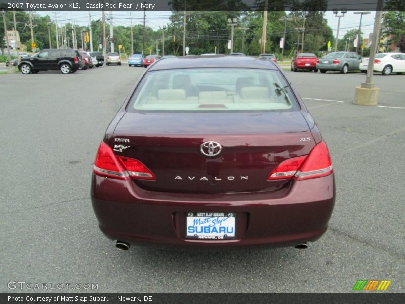 Cassis Red Pearl / Ivory 2007 Toyota Avalon XLS