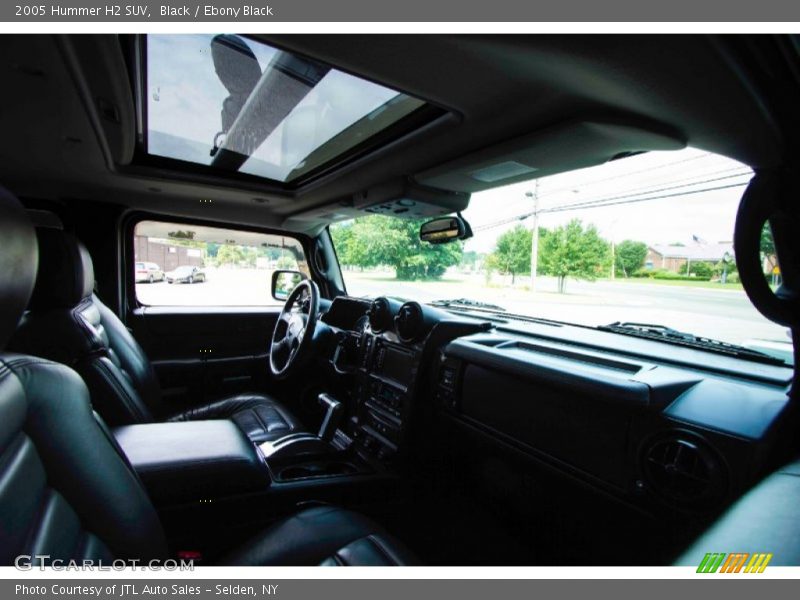 Black / Ebony Black 2005 Hummer H2 SUV