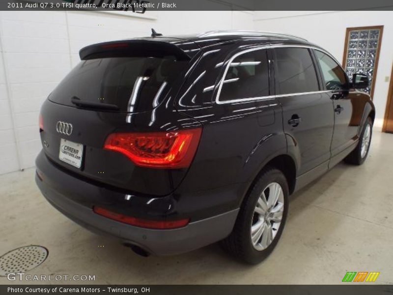 Orca Black Metallic / Black 2011 Audi Q7 3.0 TFSI quattro