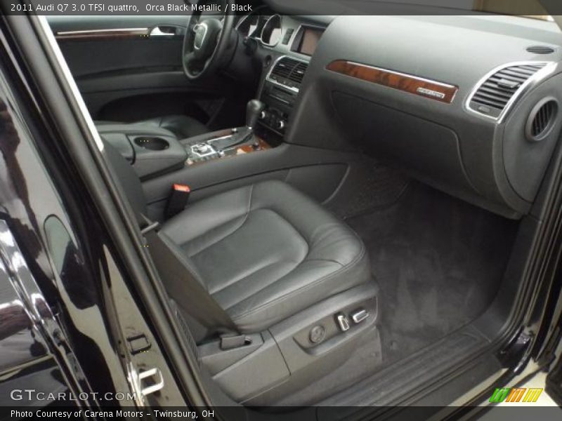 Orca Black Metallic / Black 2011 Audi Q7 3.0 TFSI quattro