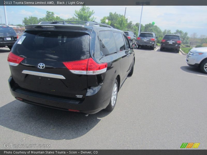 Black / Light Gray 2013 Toyota Sienna Limited AWD