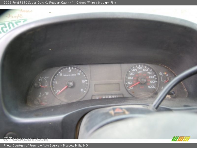 Oxford White / Medium Flint 2006 Ford F250 Super Duty XL Regular Cab 4x4