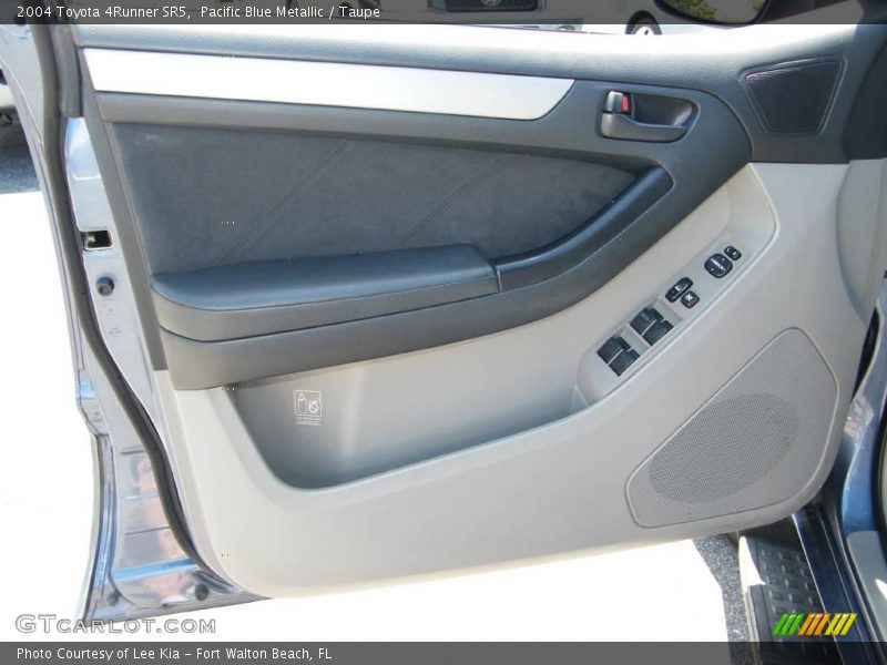 Pacific Blue Metallic / Taupe 2004 Toyota 4Runner SR5