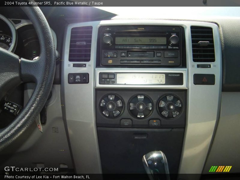 Pacific Blue Metallic / Taupe 2004 Toyota 4Runner SR5