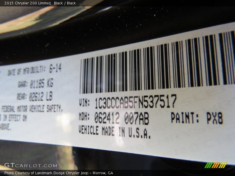 Black / Black 2015 Chrysler 200 Limited