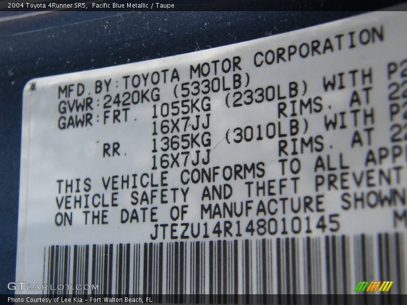Pacific Blue Metallic / Taupe 2004 Toyota 4Runner SR5