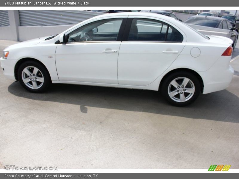 Wicked White / Black 2008 Mitsubishi Lancer ES