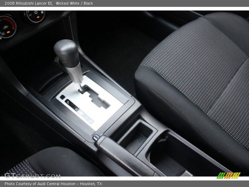 Wicked White / Black 2008 Mitsubishi Lancer ES
