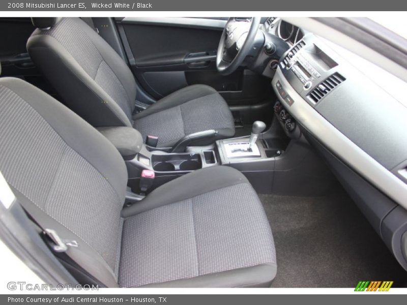 Wicked White / Black 2008 Mitsubishi Lancer ES