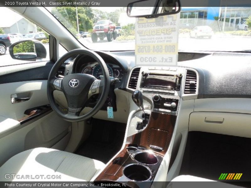 Classic Silver Metallic / Gray 2010 Toyota Venza I4
