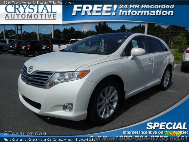 Blizzard White Pearl / Ivory 2010 Toyota Venza I4