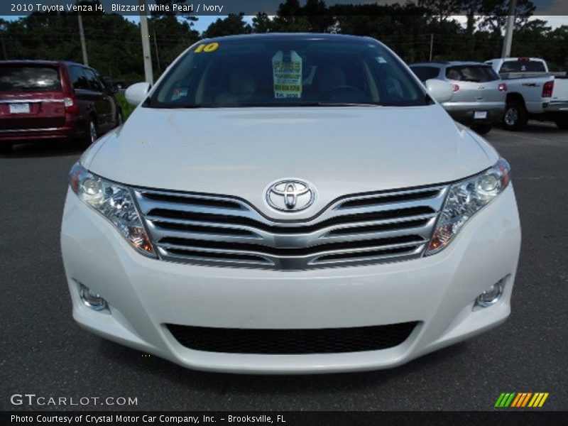 Blizzard White Pearl / Ivory 2010 Toyota Venza I4