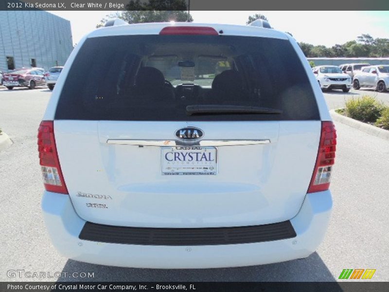 Clear White / Beige 2012 Kia Sedona LX