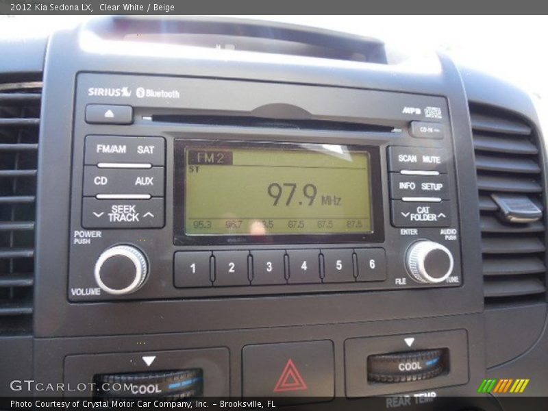 Clear White / Beige 2012 Kia Sedona LX