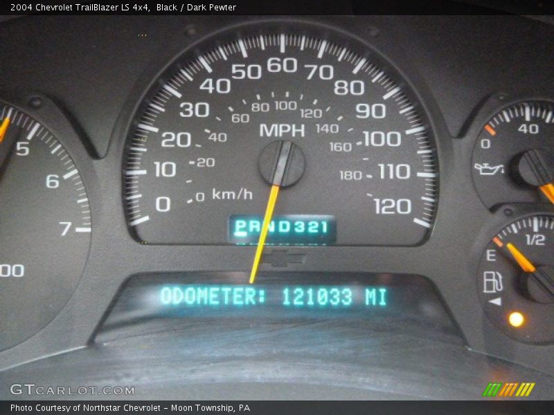 Black / Dark Pewter 2004 Chevrolet TrailBlazer LS 4x4