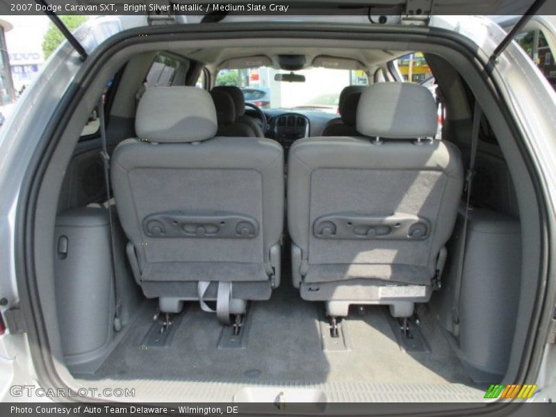  2007 Caravan SXT Trunk