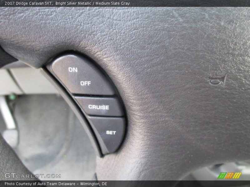 Controls of 2007 Caravan SXT