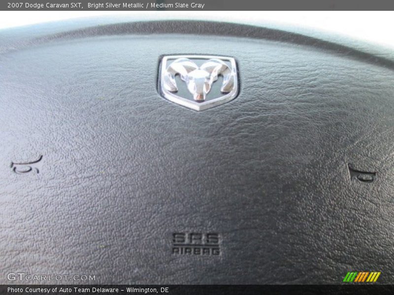 Bright Silver Metallic / Medium Slate Gray 2007 Dodge Caravan SXT