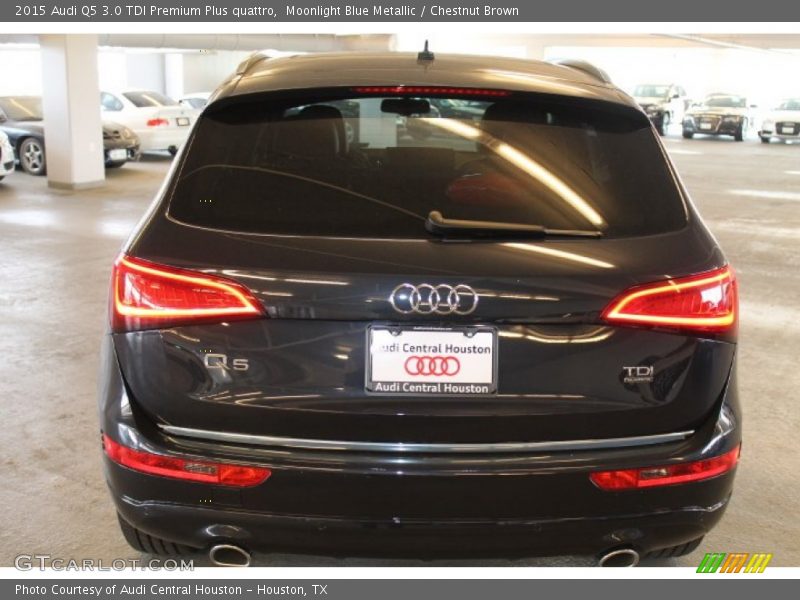 Moonlight Blue Metallic / Chestnut Brown 2015 Audi Q5 3.0 TDI Premium Plus quattro