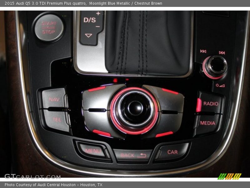 Controls of 2015 Q5 3.0 TDI Premium Plus quattro