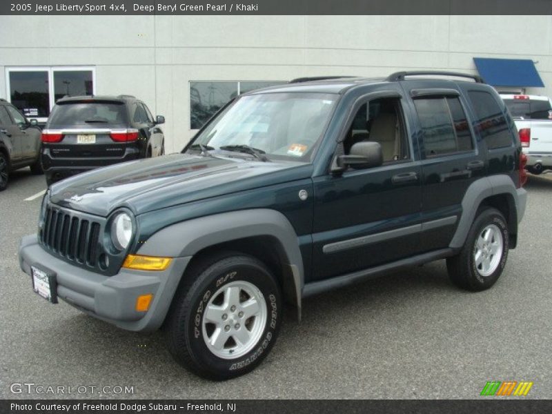 Deep Beryl Green Pearl / Khaki 2005 Jeep Liberty Sport 4x4