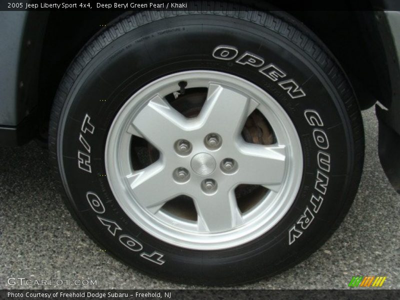 Deep Beryl Green Pearl / Khaki 2005 Jeep Liberty Sport 4x4