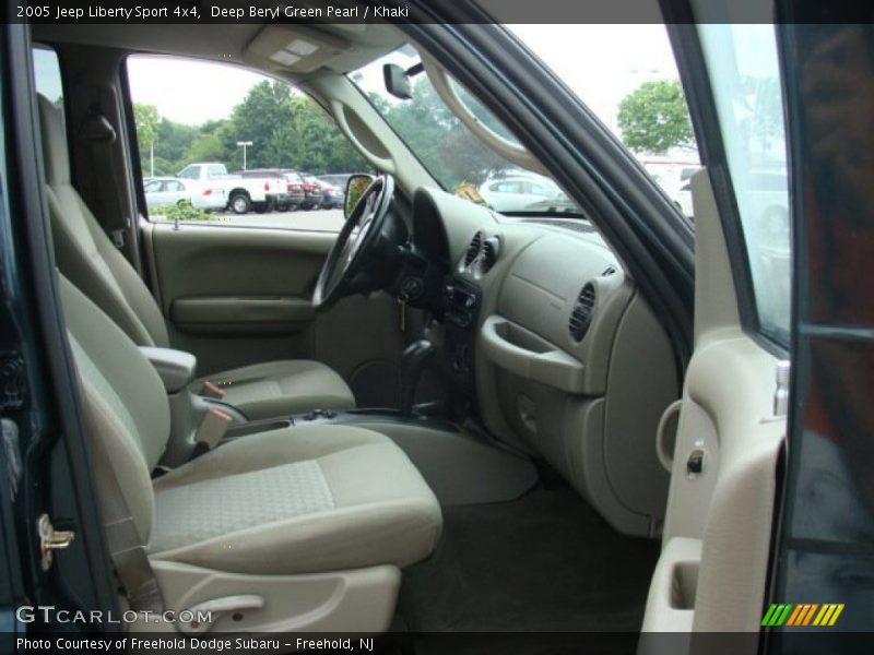 Deep Beryl Green Pearl / Khaki 2005 Jeep Liberty Sport 4x4