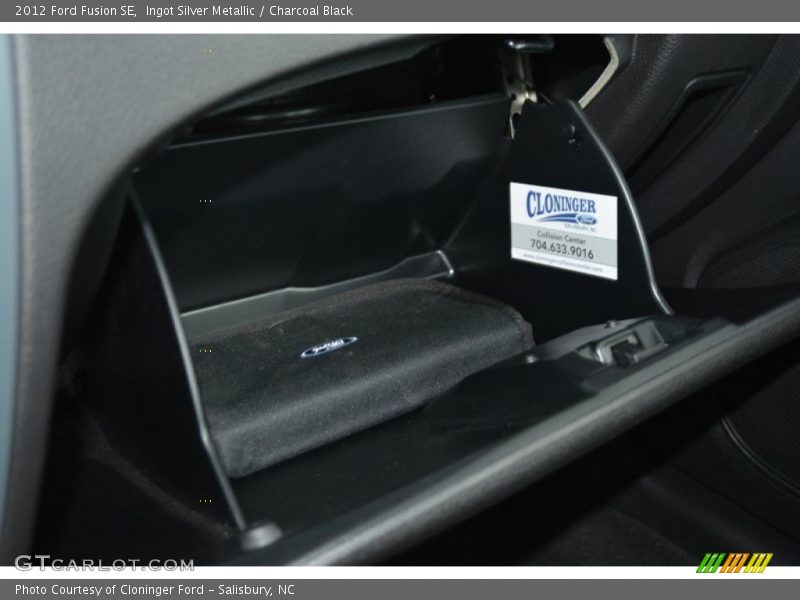 Ingot Silver Metallic / Charcoal Black 2012 Ford Fusion SE