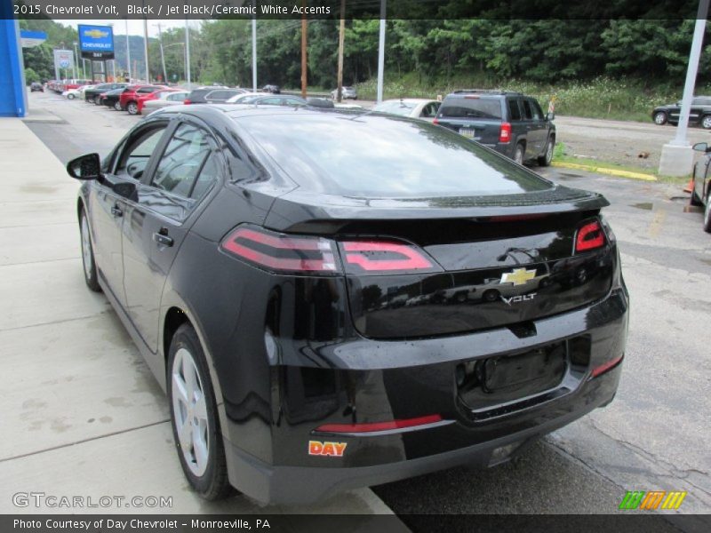 Black / Jet Black/Ceramic White Accents 2015 Chevrolet Volt