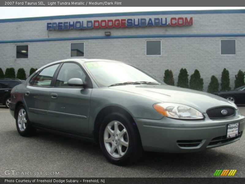 Light Tundra Metallic / Medium/Dark Flint 2007 Ford Taurus SEL