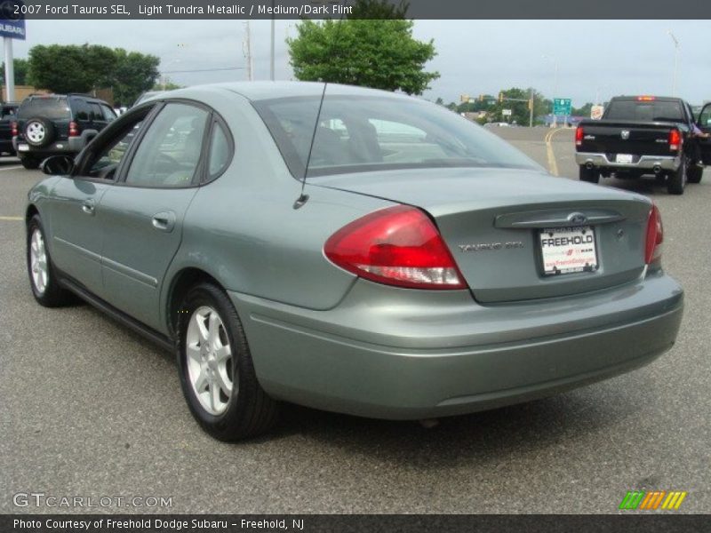 Light Tundra Metallic / Medium/Dark Flint 2007 Ford Taurus SEL