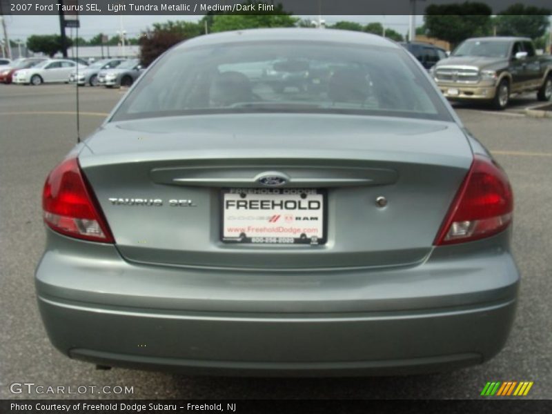 Light Tundra Metallic / Medium/Dark Flint 2007 Ford Taurus SEL